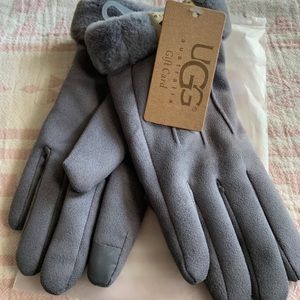 NWT UGG Grey/Blue Winter Gloves
